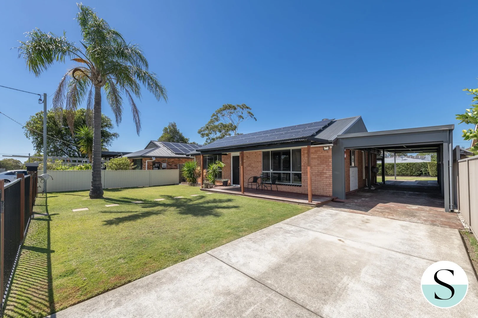 18 Goobarabah Avenue, Gorokan NSW 2263