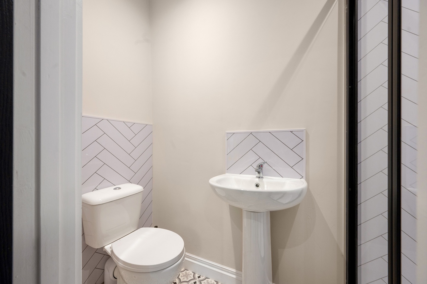 Additional image 19 of Room in a Shared House, Crompton Street, DE1, N1 7GU