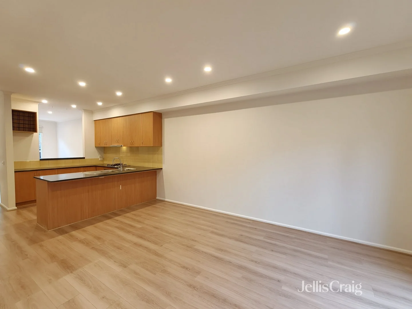 67 Brickworks Drive, Brunswick VIC 3056 photo 2
