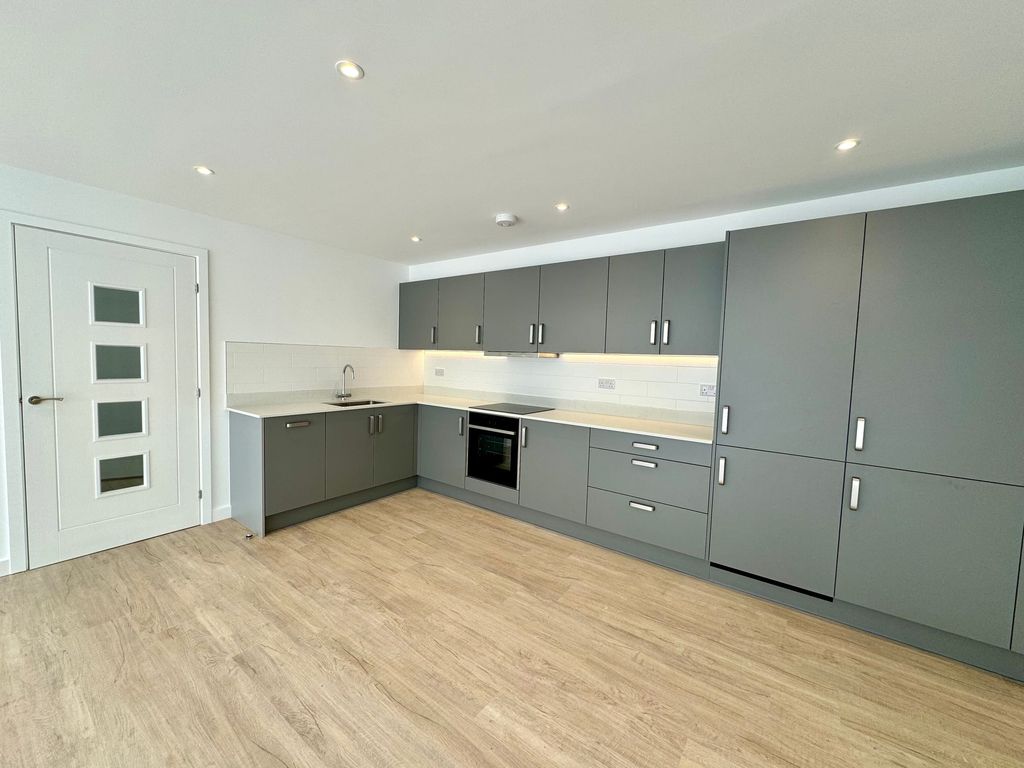 Additional image 3 of 2 bed property for sale3 Crahamel House, St Helier JE2