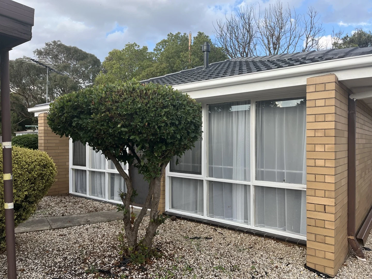 4/2 Atami Crescent, Corio VIC 3214