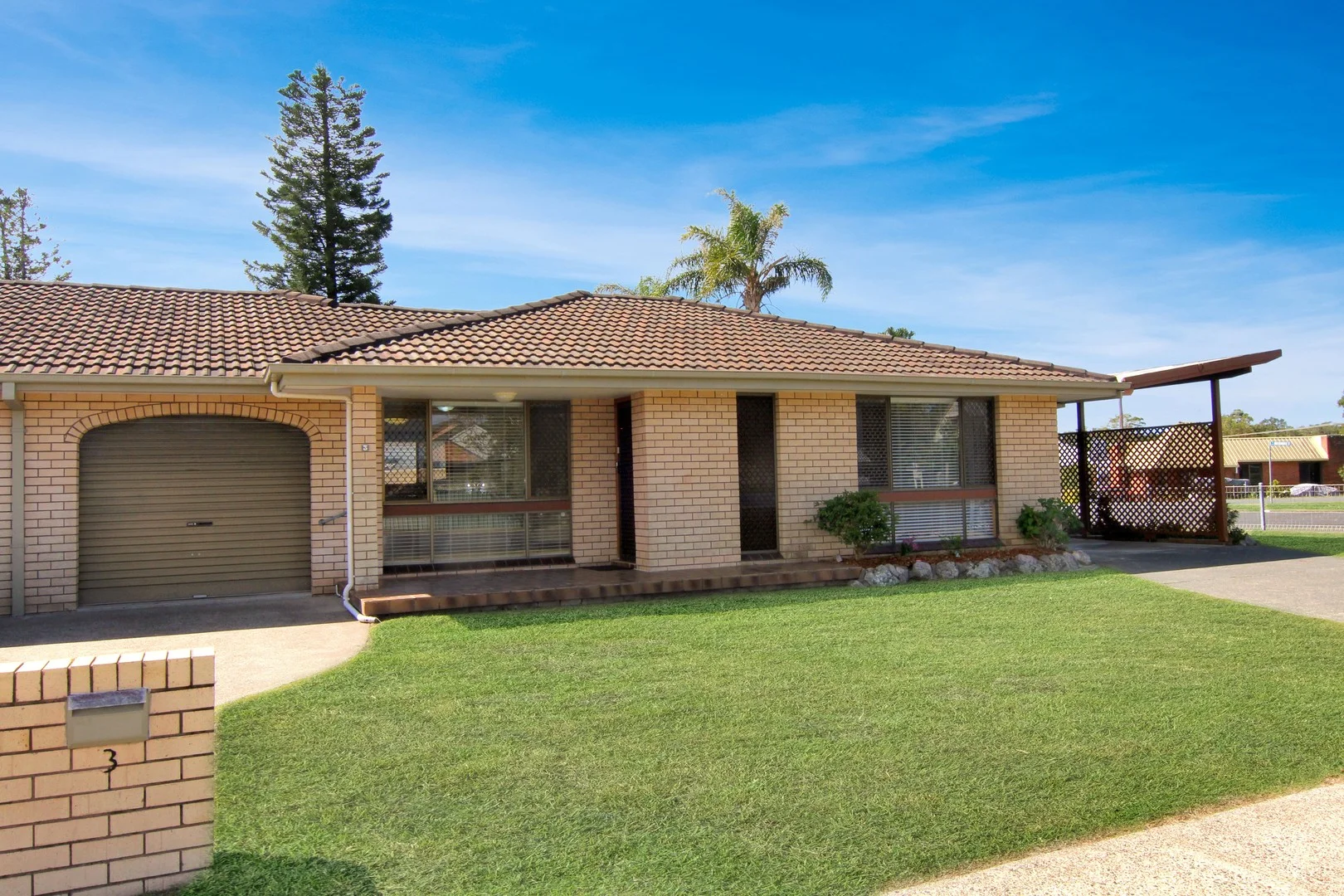 3/23 Robert St, Forster NSW 2428