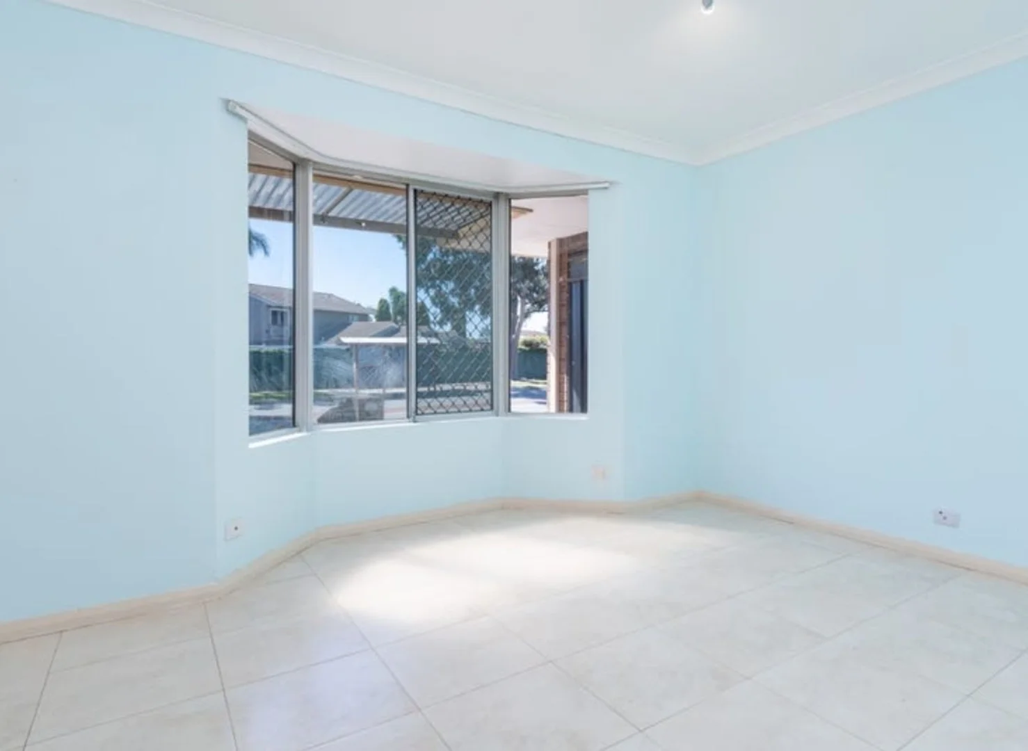 Additional image 4 of 150 Illawarra Cresent South, Ballajura WA 6066