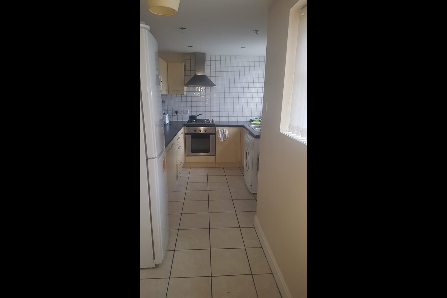 Room in a Shared House, Carnforth St, M14, N1 7GU photo 2