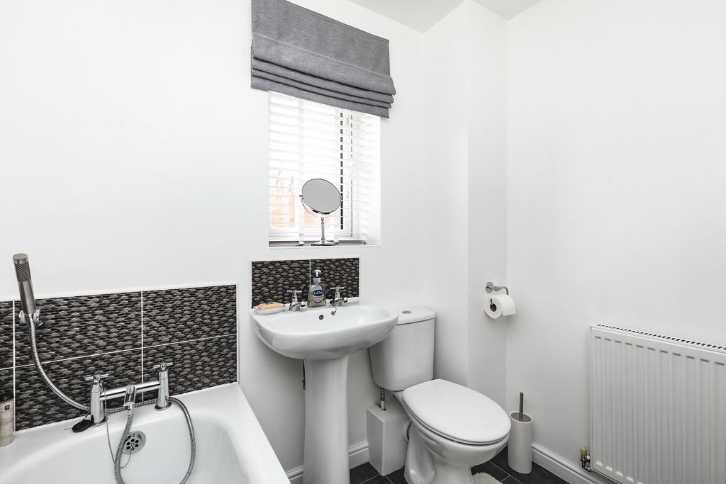 Additional image 16 of 4 bed detached house for saleCemetery Road, Worksop S81