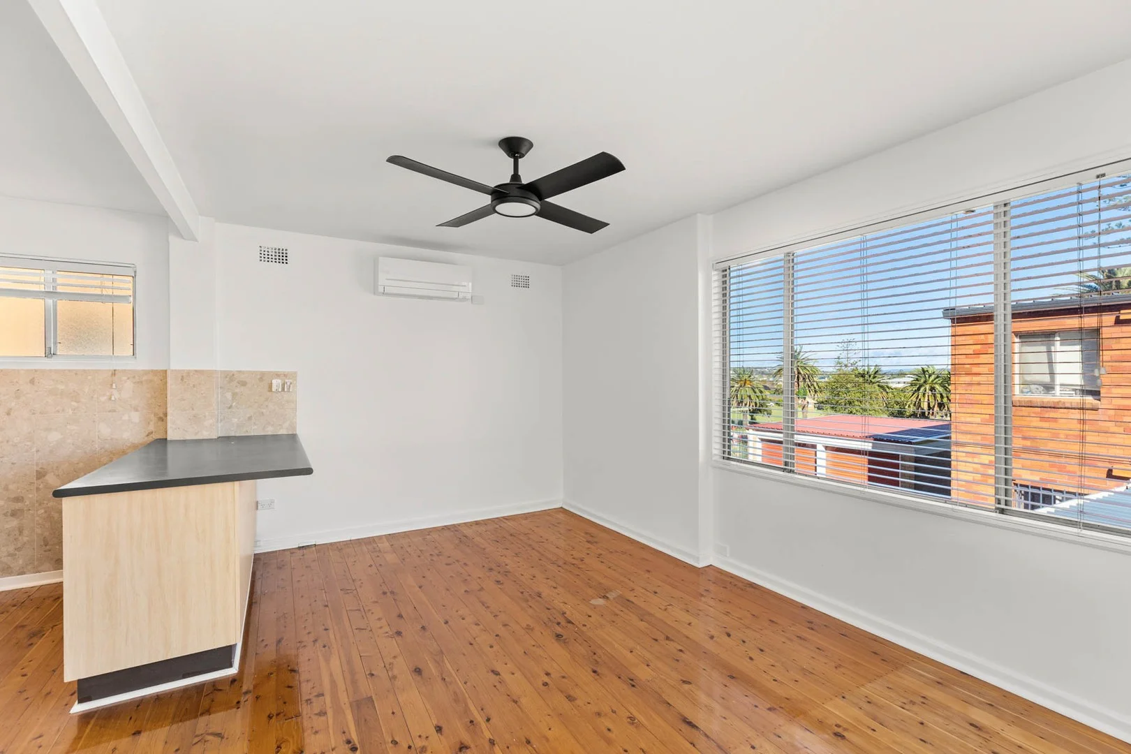 2/4 Armitage Street, The Hill NSW 2300