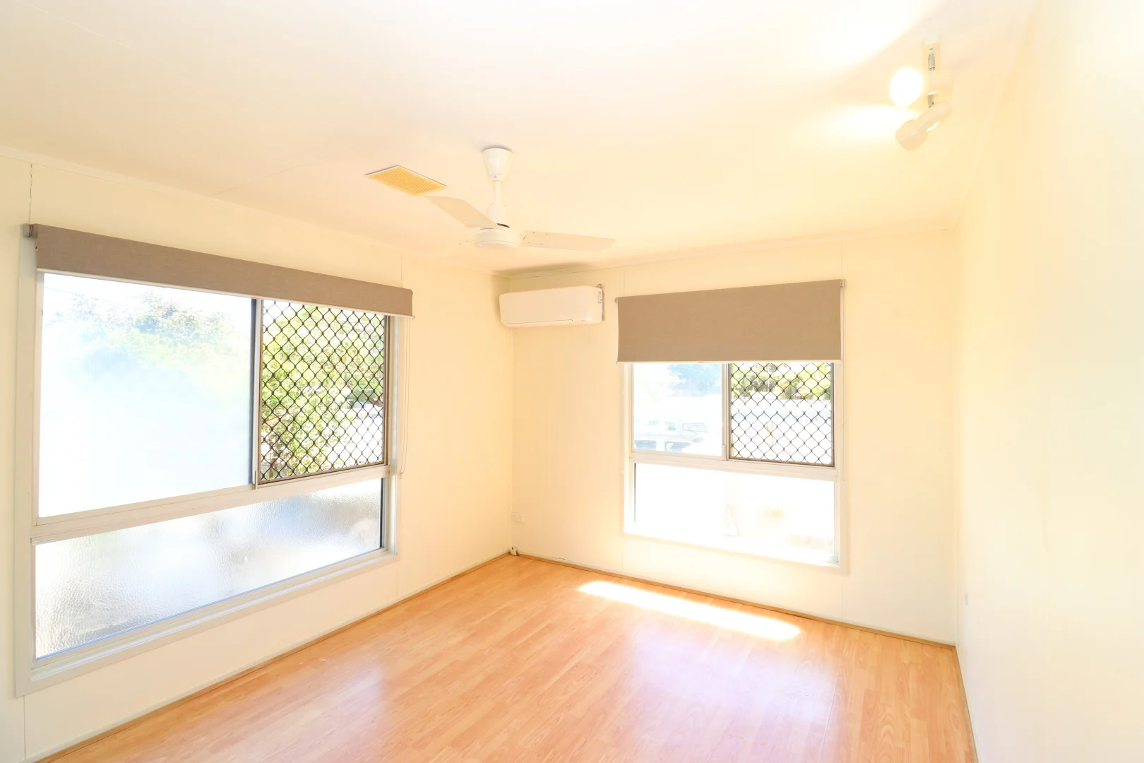 Additional image 3 of 10 Rosella Ave, Mount Isa QLD 4825