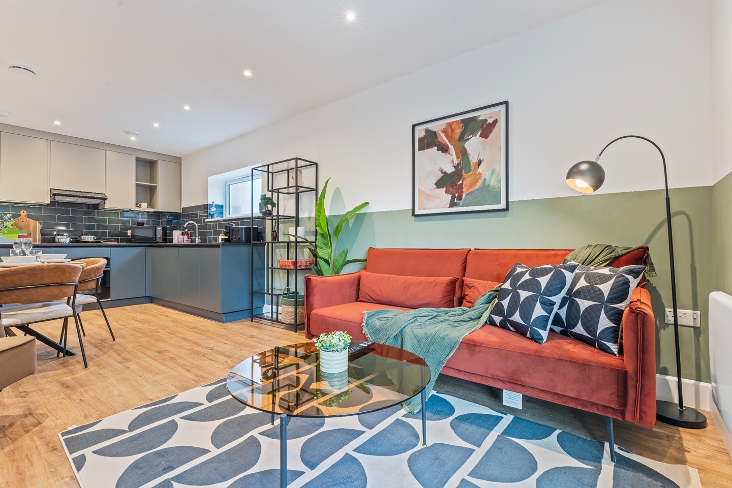 2 Bed Flat, Southampton Street, RG1, N1 7GU