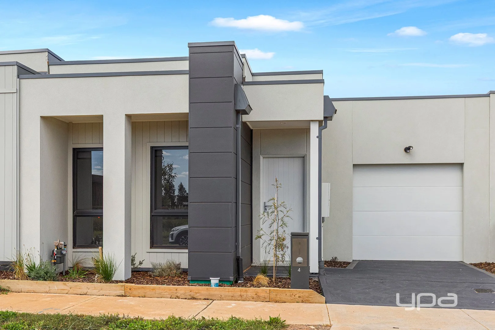 4 Perugia Street, Deanside VIC 3336