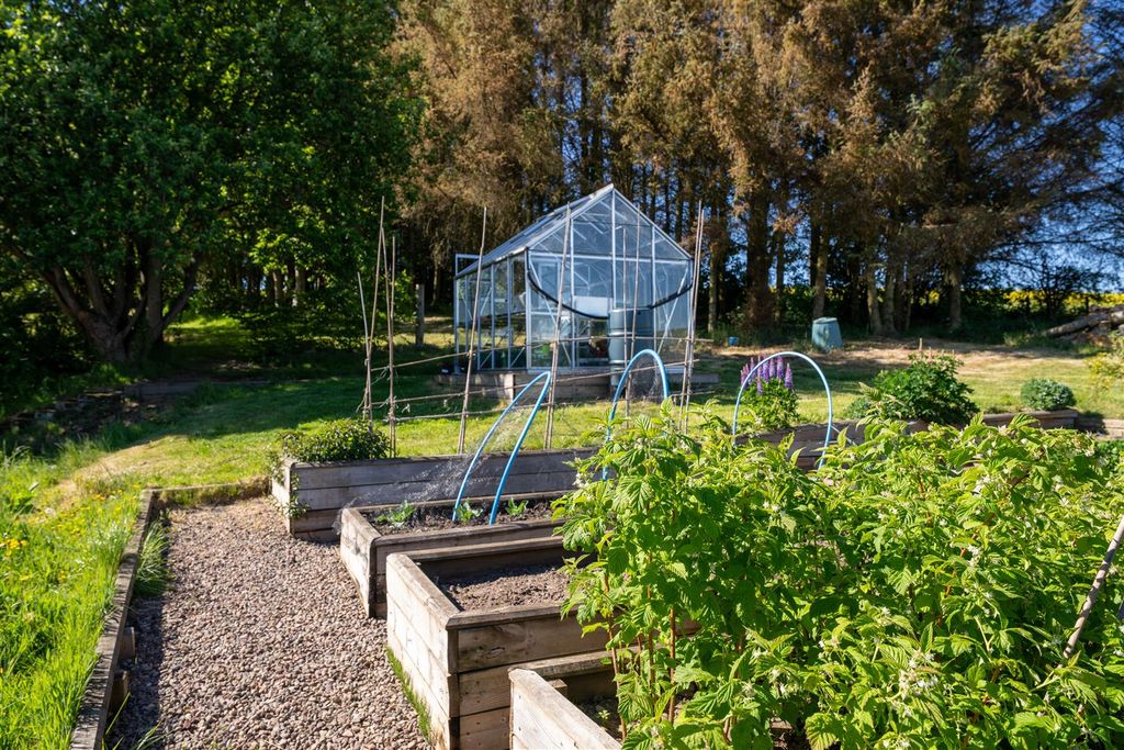 Additional image 32 of 4 bed farmhouse for saleThickside House, Oxnam Road, Jedburgh TD8