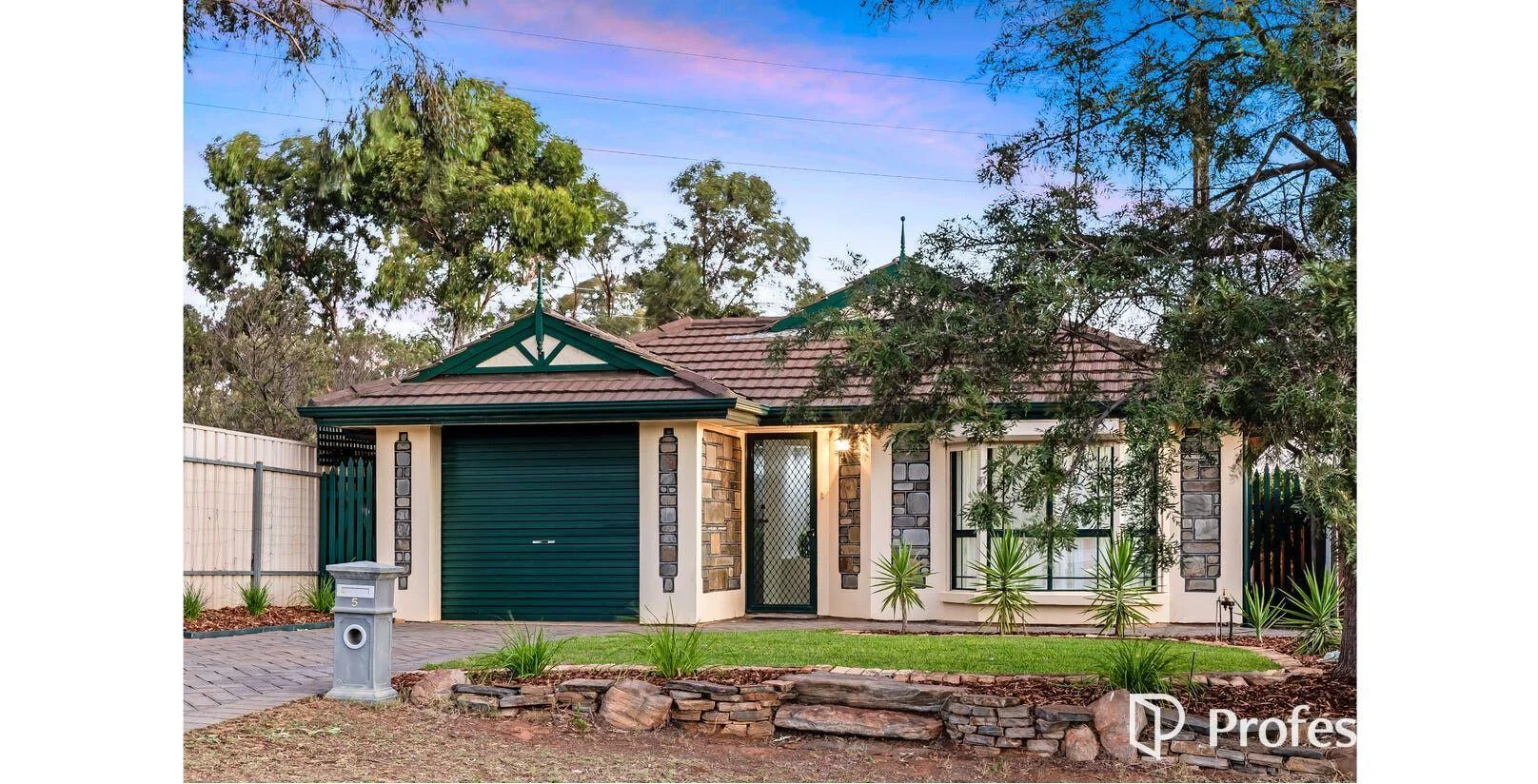 5 Charles Way, Hillbank SA 5112