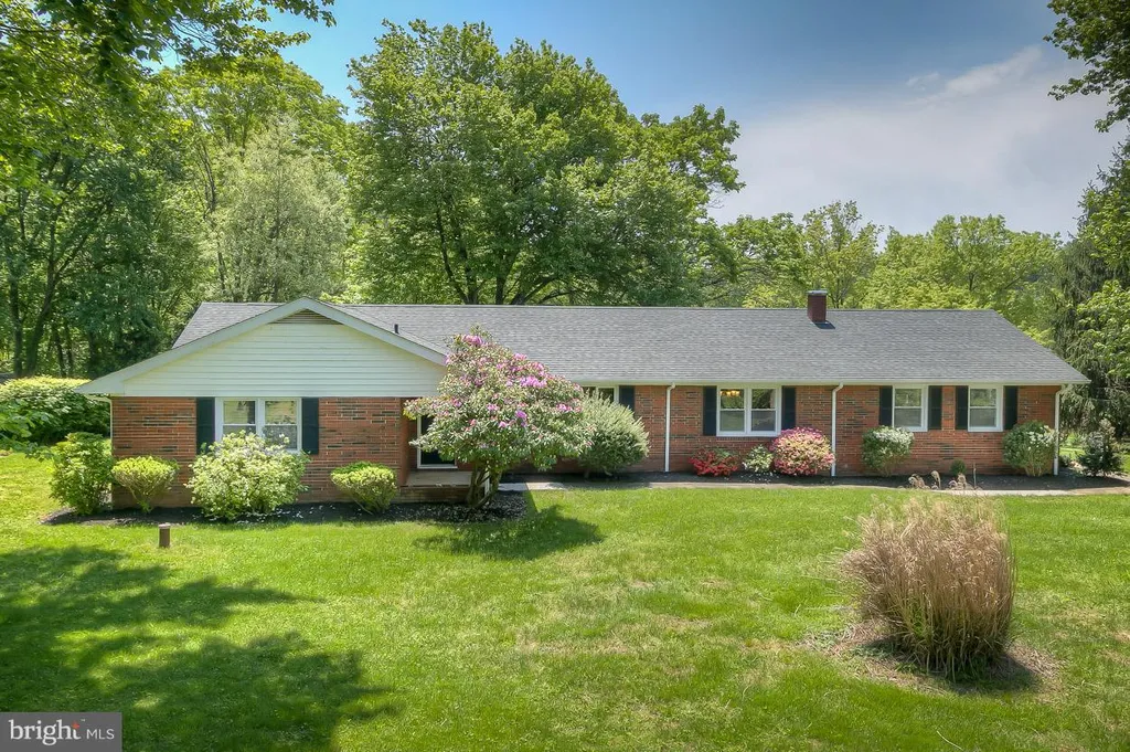 2801 Page Court, Fallston, MD 21047