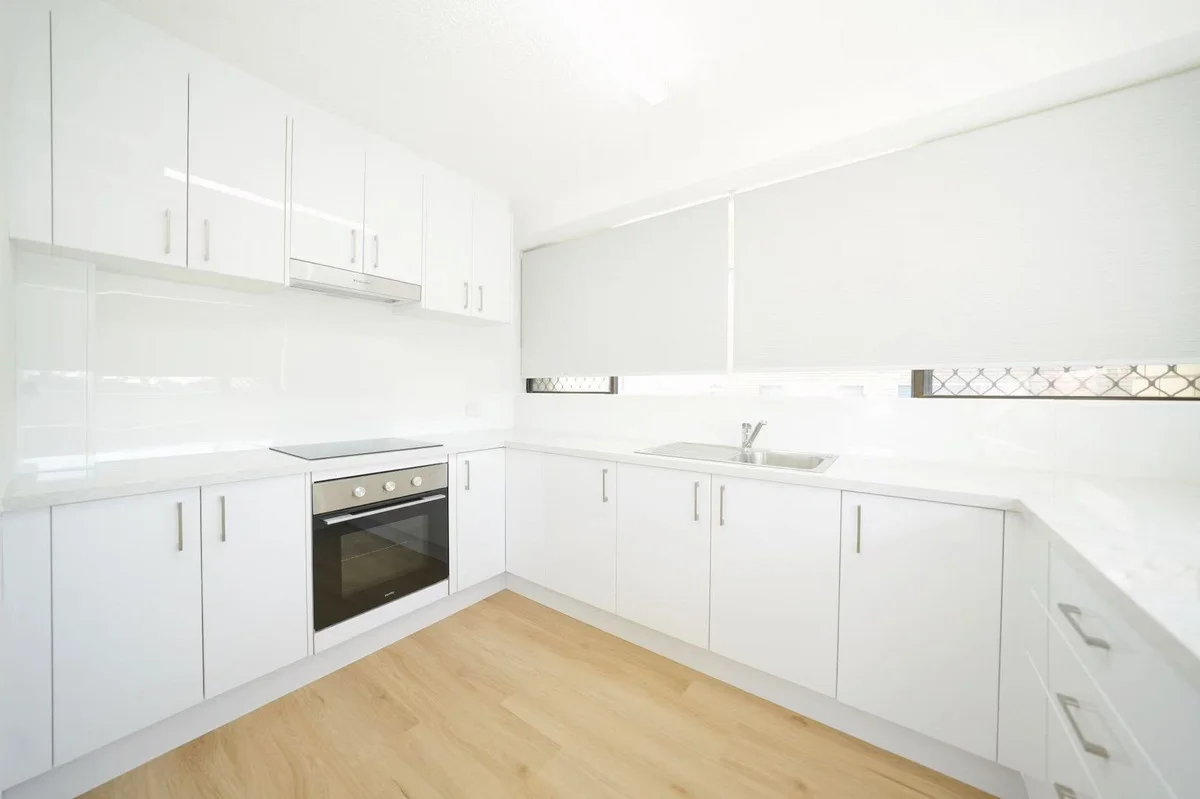 Additional image 6 of 1/2 Marine Parade, Southport QLD 4215