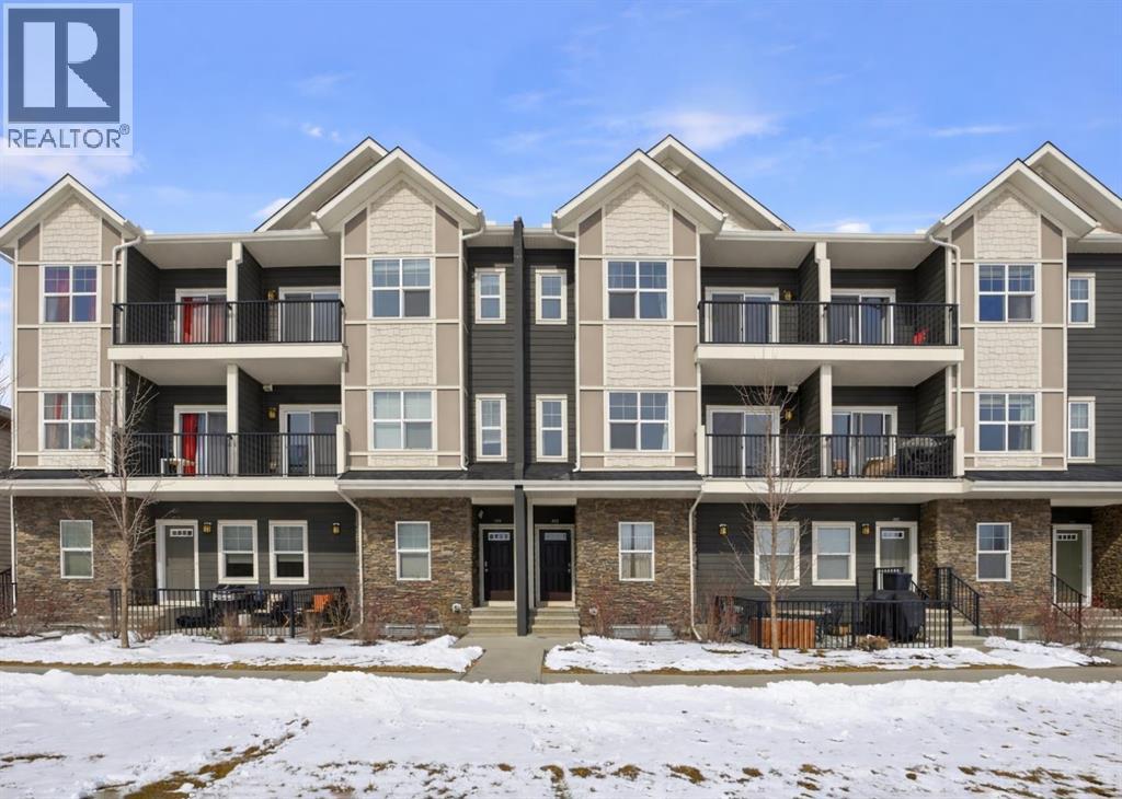 413, 250 Fireside View