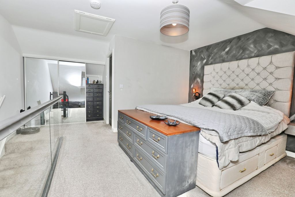 Additional image 2 of 3 bed town house for saleBrightsons Close, Southport PR8