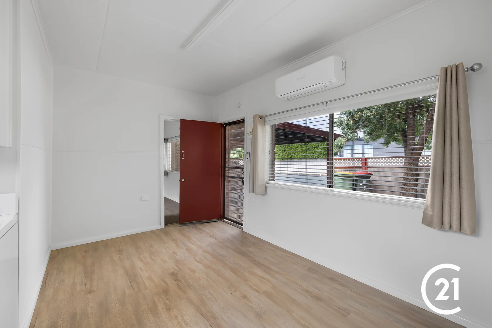 Additional image 4 of 1/28 Premier Street, Echuca VIC 3564