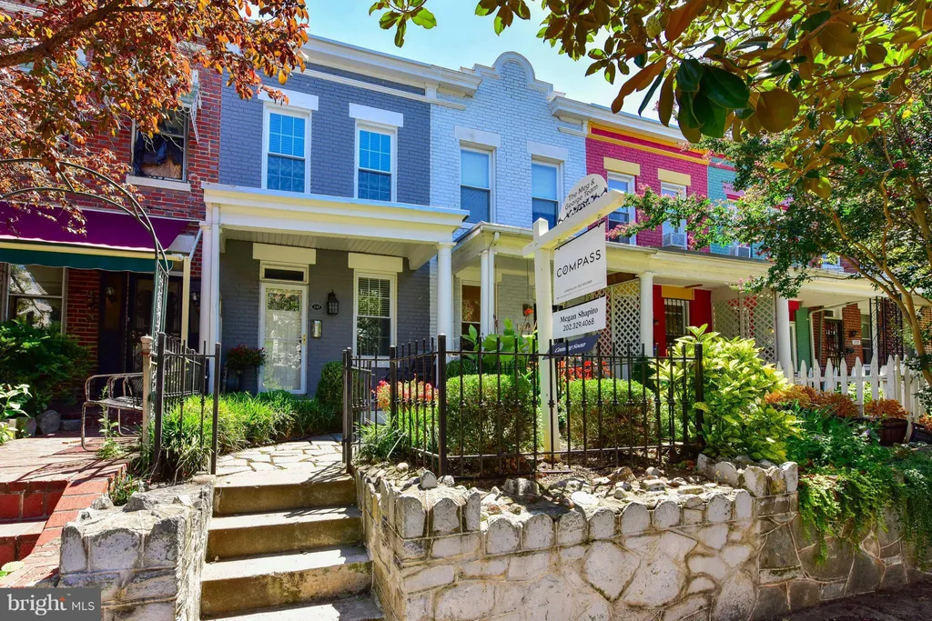 237 14th Place NE, Washington, DC 20002