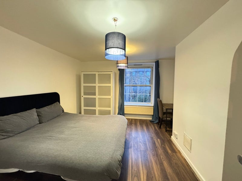 Room in a Shared Flat, Cambridge Heath Road, E2, N1 7GU photo 2