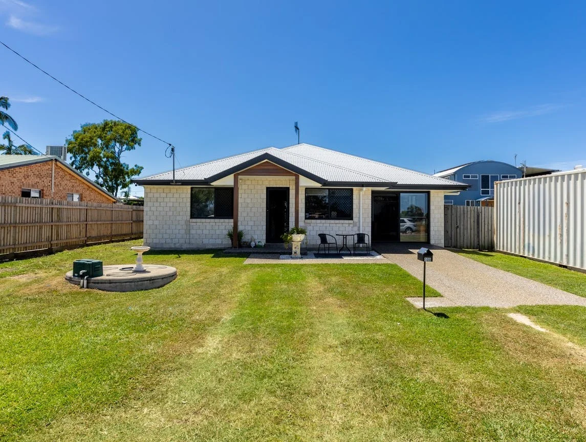108 Sea Park Road, Burnett Heads QLD 4670