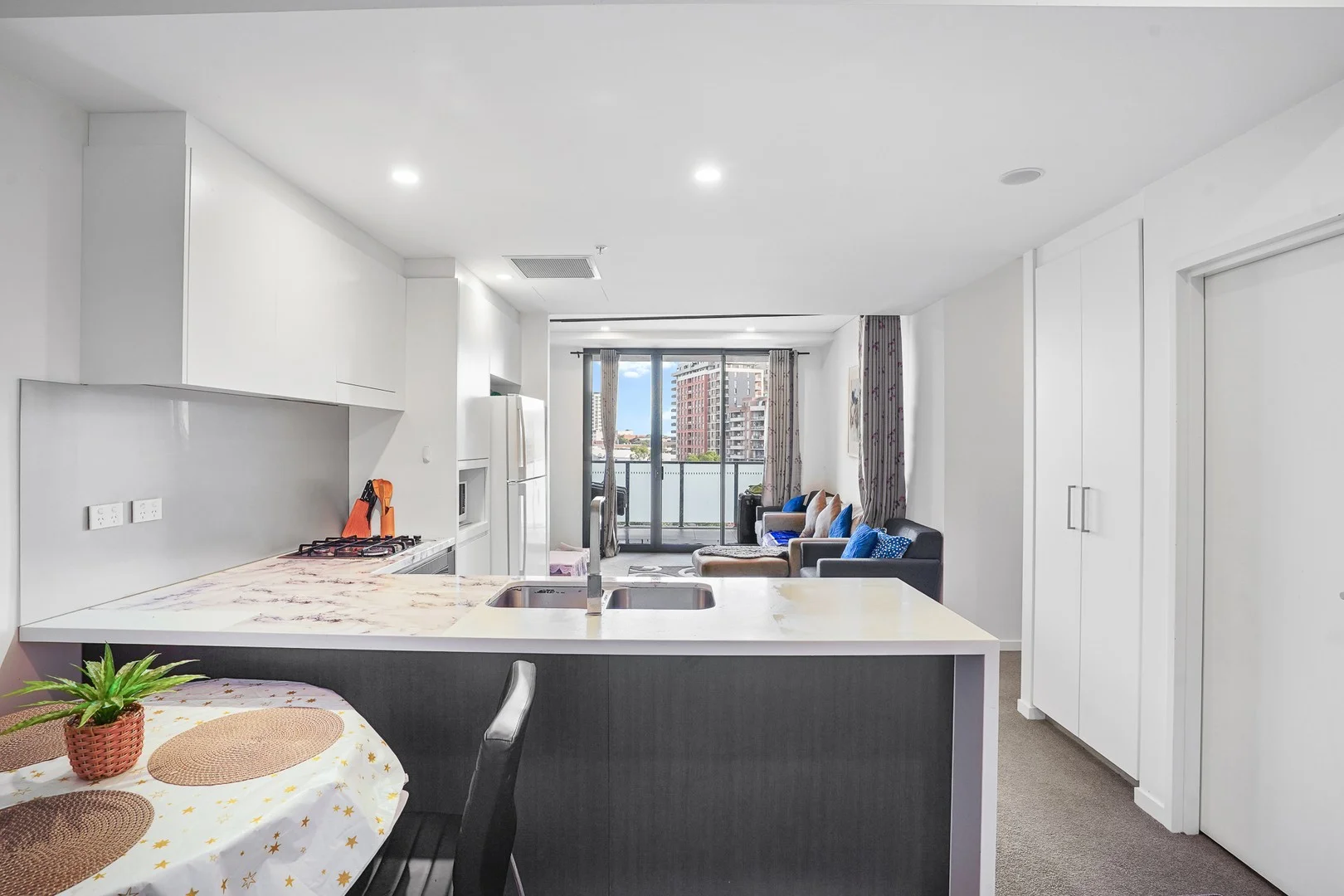 Additional image 7 of 606/5-7 Northumberland Road, Auburn NSW 2144
