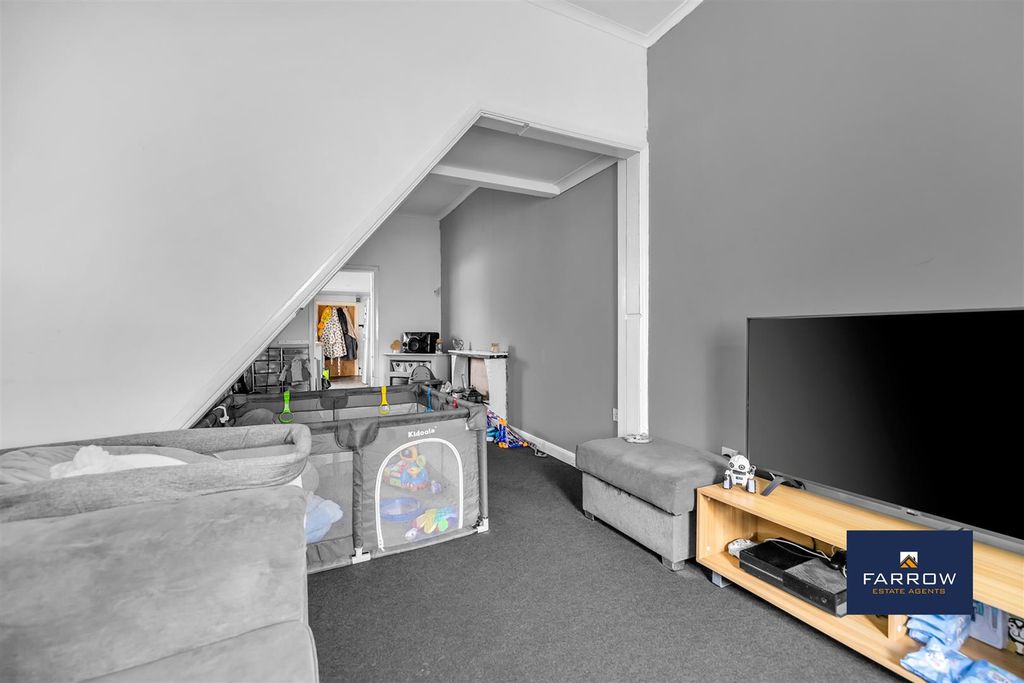 Additional image 2 of 3 bed terraced house for saleRutland Street, Grimsby DN32