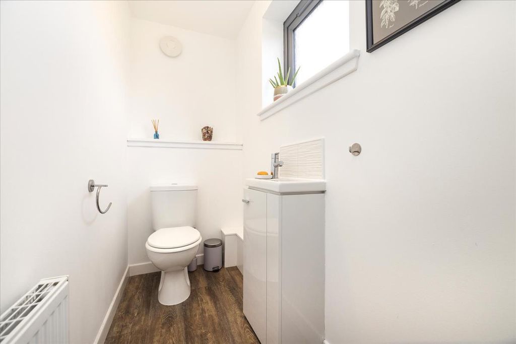 Additional image 24 of 4 bed semi-detached house for sale6 Wester Suttieslea Path, Newtongrange EH22