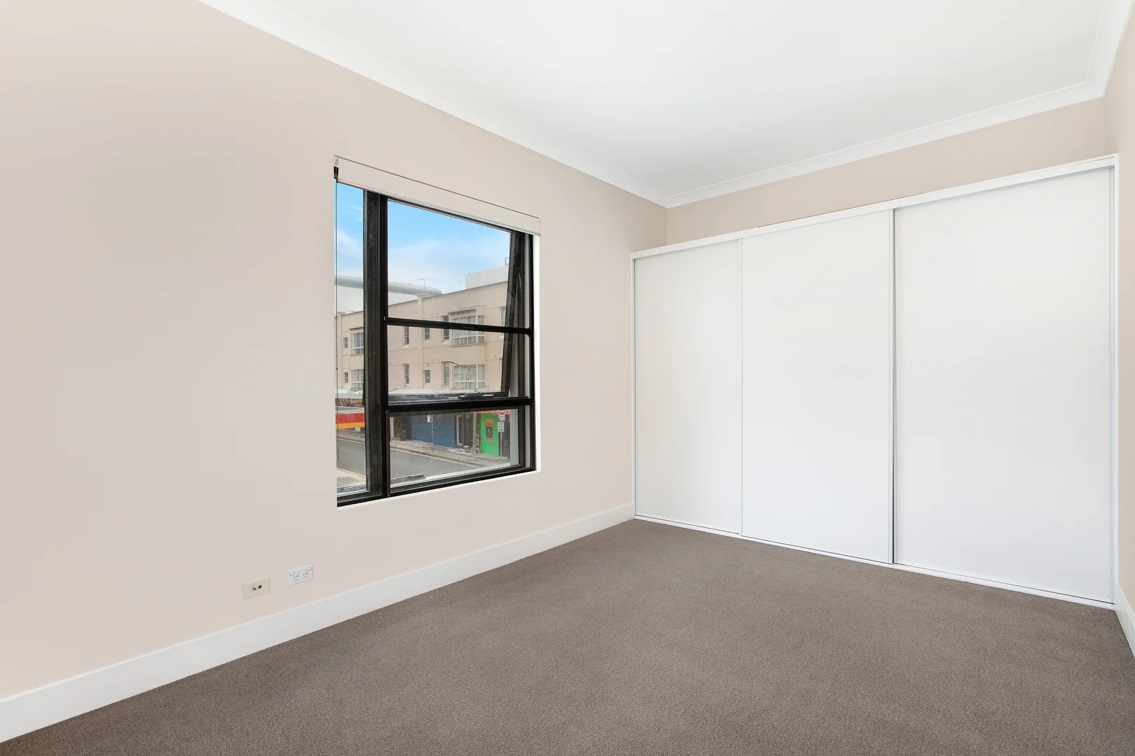 Additional image 3 of 1/157 Curlewis Street, Bondi NSW 2026