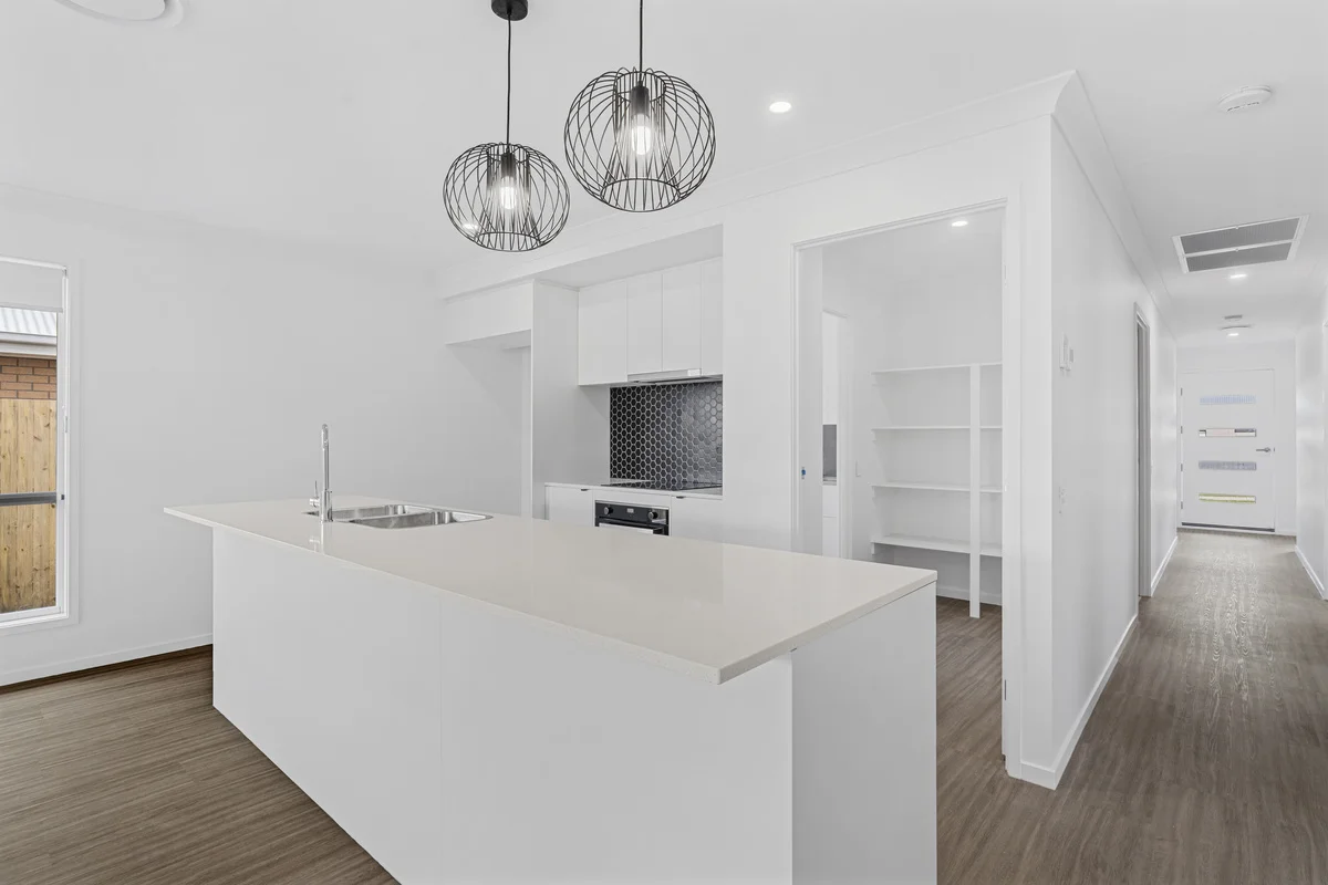 Additional image 4 of 36 Hewing Place, Park Ridge QLD 4125