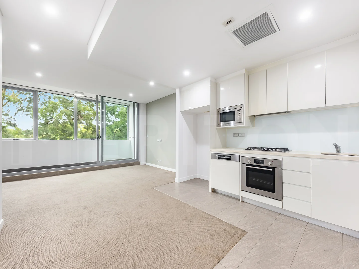 1D/27 Porter St, Ryde NSW 2112 photo 3