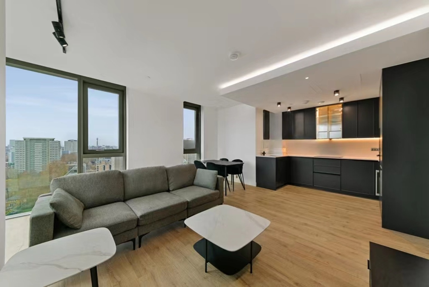 2 Bed Flat, Carrara Tower, EC1V, N1 7GU photo 5