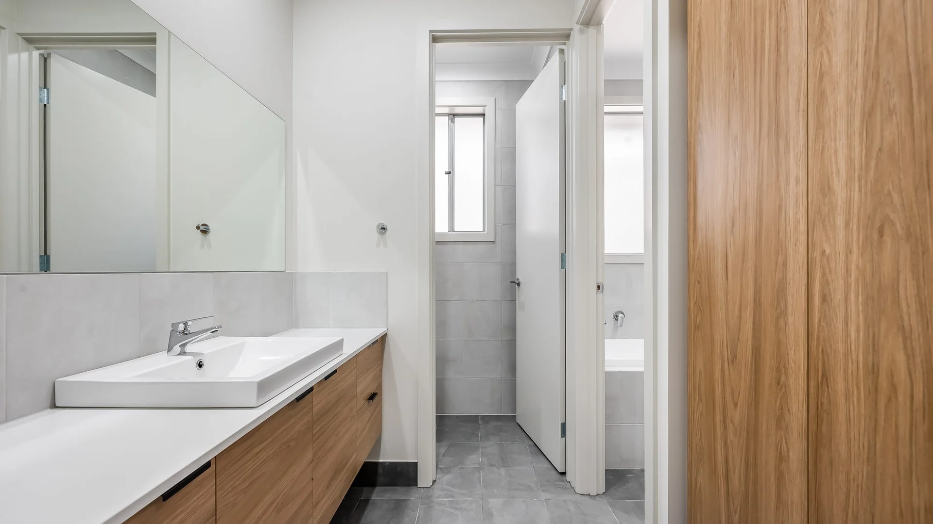 Additional image 8 of 3B Mcneilly Crescent, Seaton SA 5023