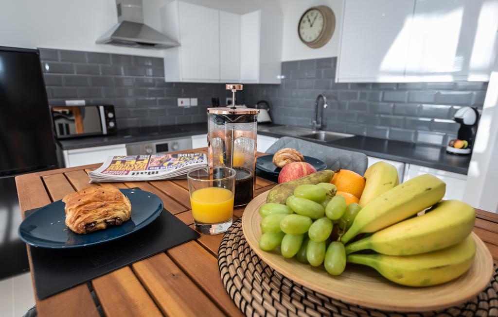 Additional image 11 of 2 Bed Flat, Atlantic Mansions, SO14, N1 7GU