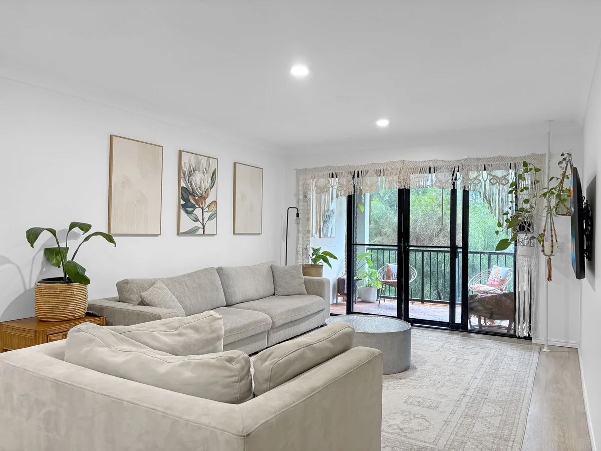 15E/1 Great Hall Drive, Miami QLD 4220