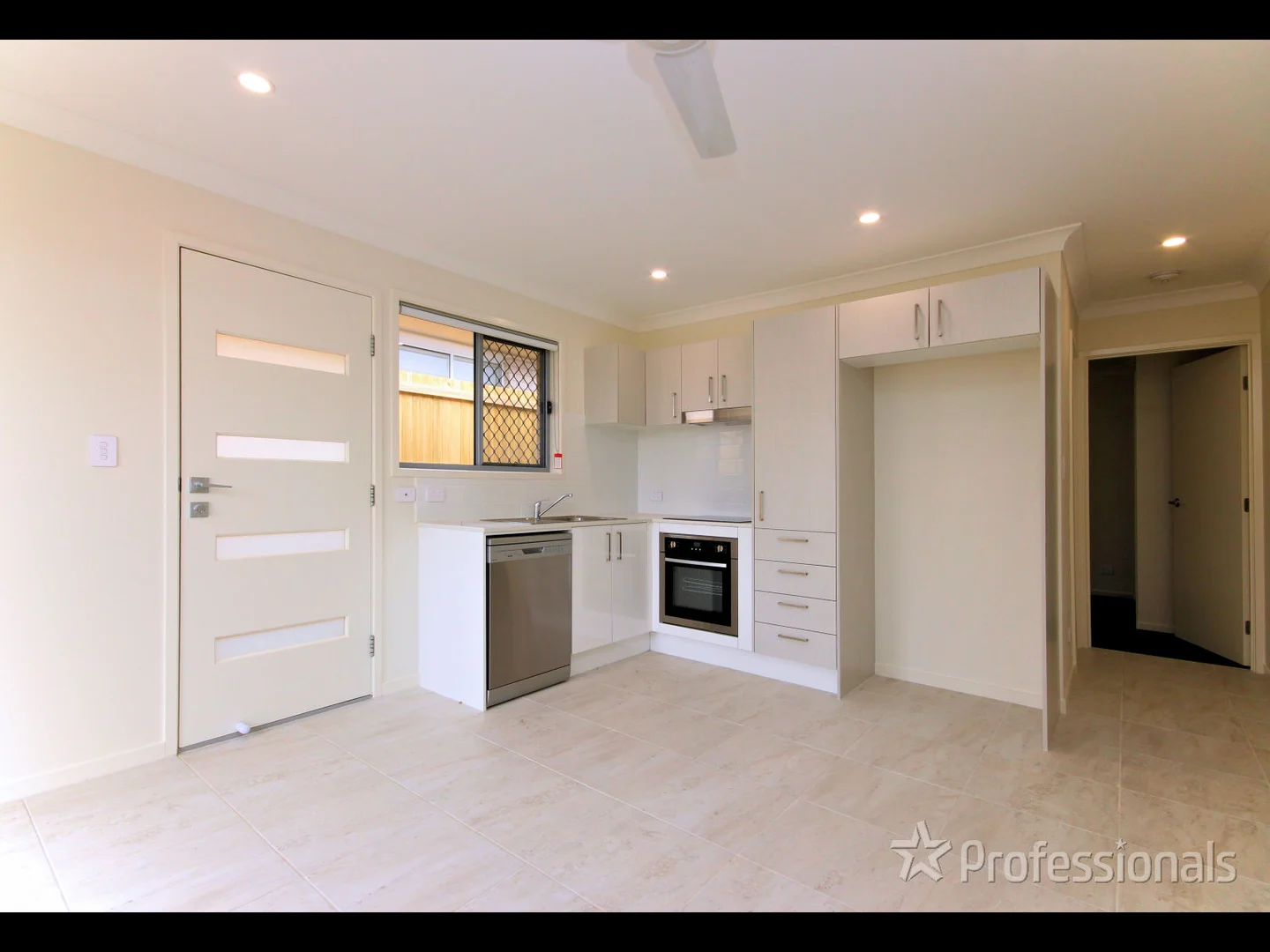 Additional image 5 of 28B Mia Street, Flinders View QLD 4305
