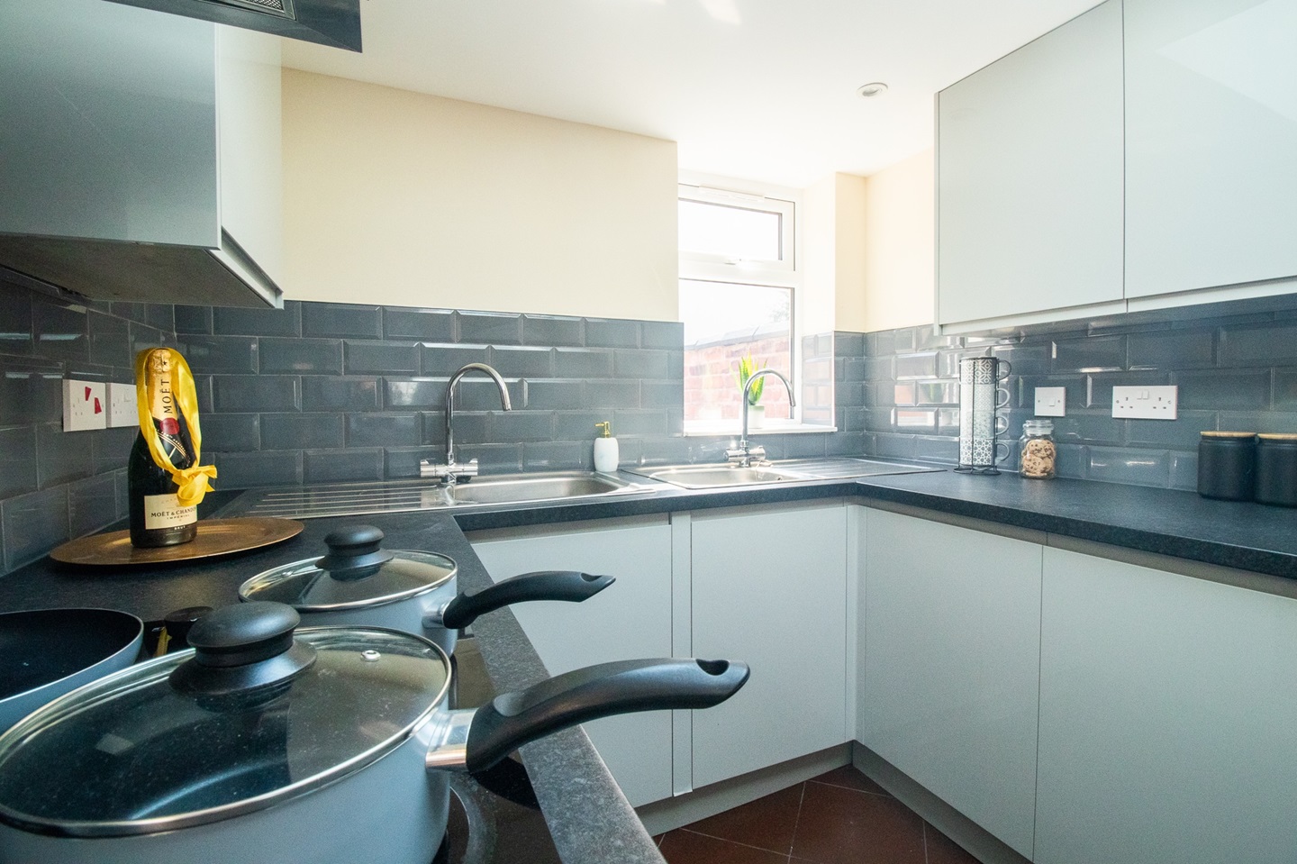Additional image 3 of 7 Bed Terraced House, Victoria Park Road, LE2, N1 7GU