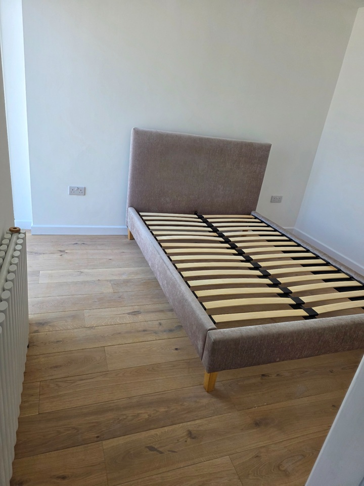 1 Bed Flat, Clapham Road, SW9, N1 7GU photo 2
