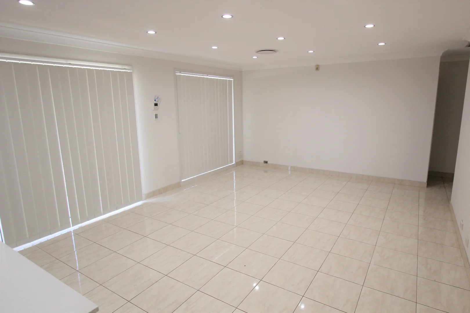 2 Eden Place, Prestons NSW 2170 photo 5