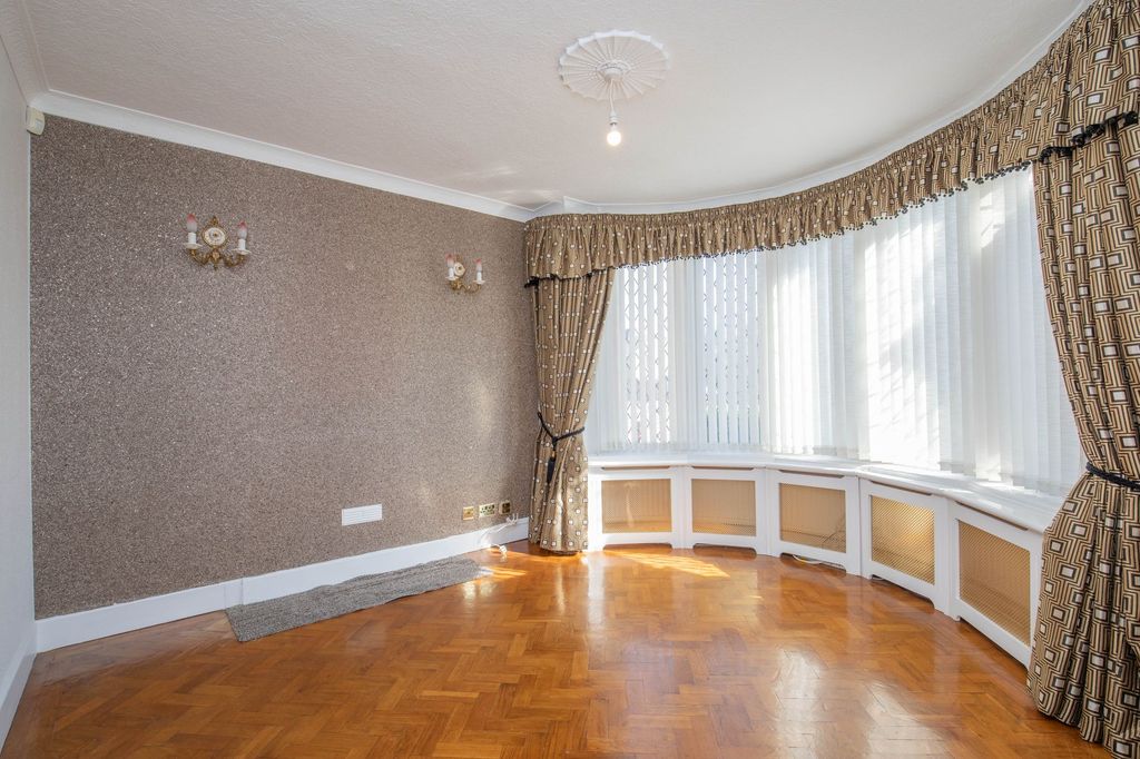 Additional image 10 of 4 bed detached house for saleVictoria Road, Port Talbot SA12