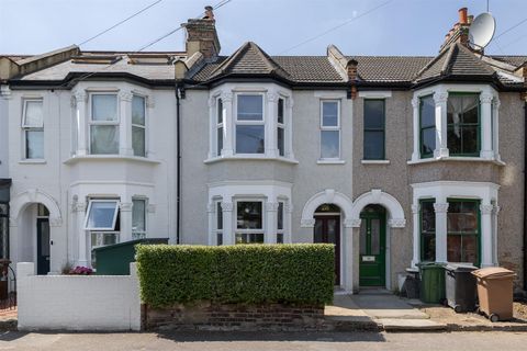 Melbourne Road, Leyton E10