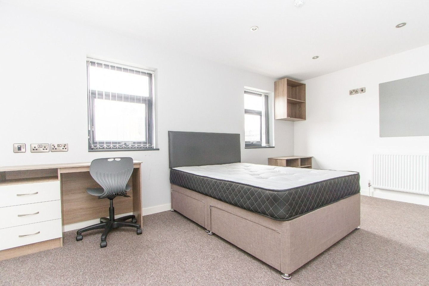 Additional image 2 of Bedsit, Vecqueray St, CV1, N1 7GU