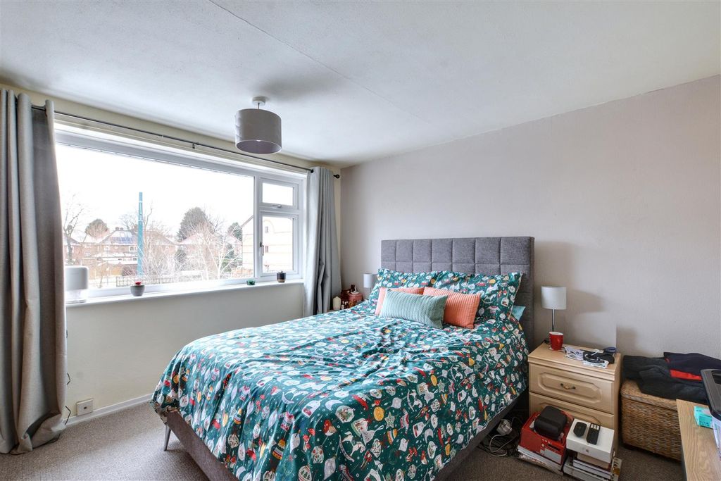 Additional image 9 of 4 bed semi-detached house for saleHolkham Avenue, Chilwell, Nottingham NG9
