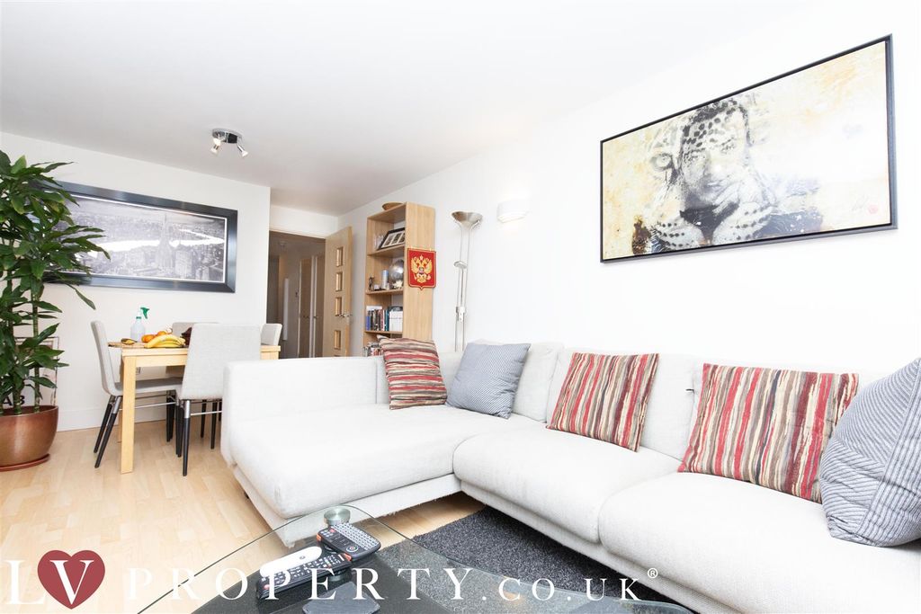 Additional image 3 of 2 bed flat for saleSheepcote Street, Birmingham, West Midlands B16