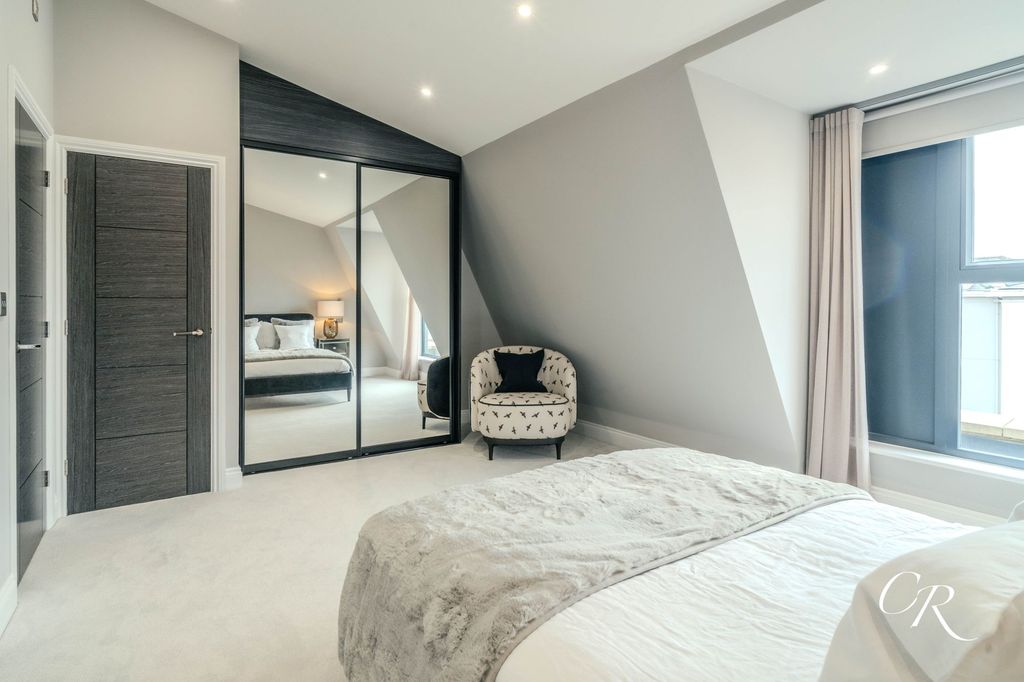 Additional image 12 of 3 bed end terrace house for saleCarlton Street, Cheltenham GL52