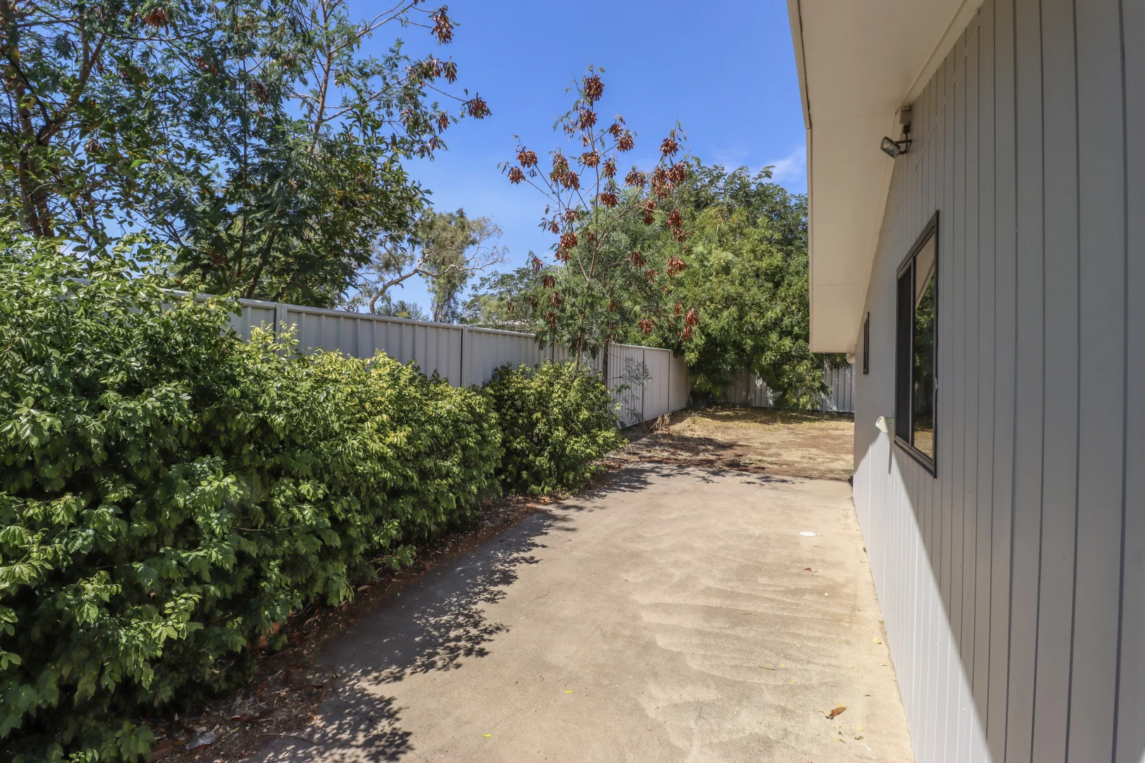 Additional image 8 of Unit 4/76 Buckley Avenue, Mount Isa QLD 4825
