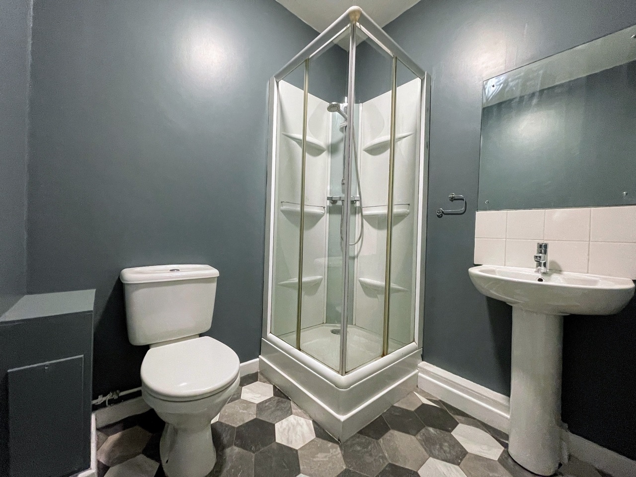 Additional image 4 of 1 Bed Flat, St. Albans Road, LE2, N1 7GU