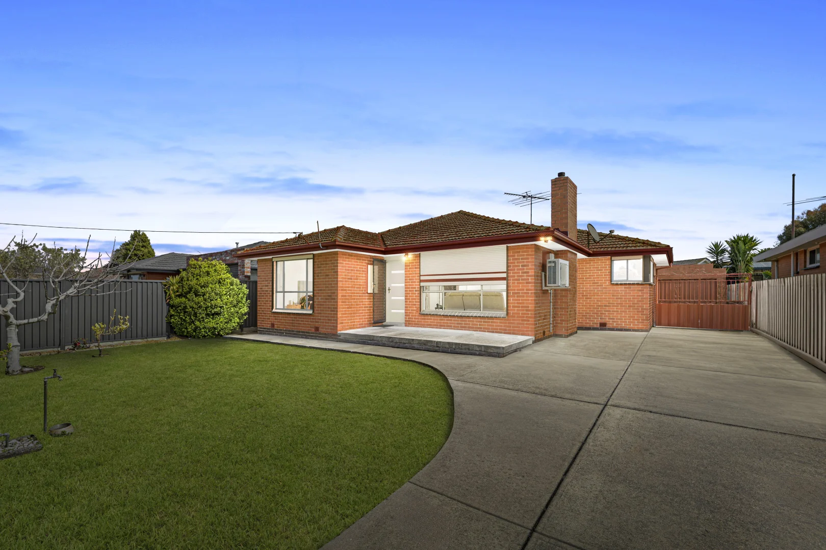 43 Heather Avenue, Thomastown VIC 3074