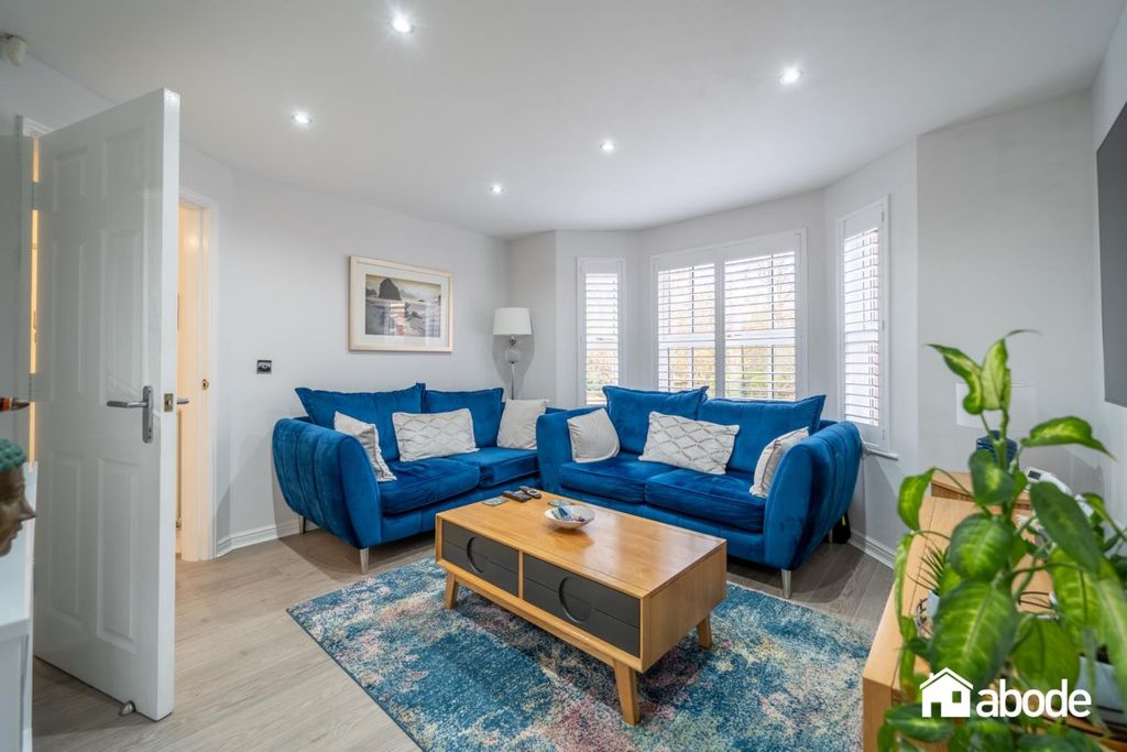 Additional image 2 of 2 bed flat for salePennyford Drive, Liverpool L18