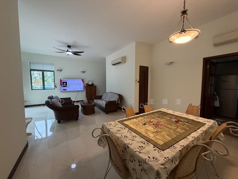136A Hillview Avenue photo 4