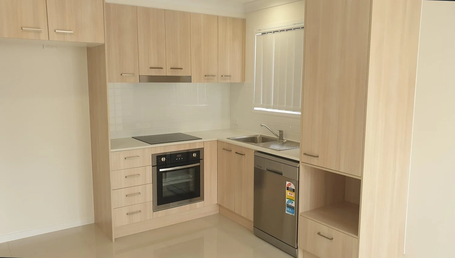 2/12 Miamax Place, Logan Reserve QLD 4133