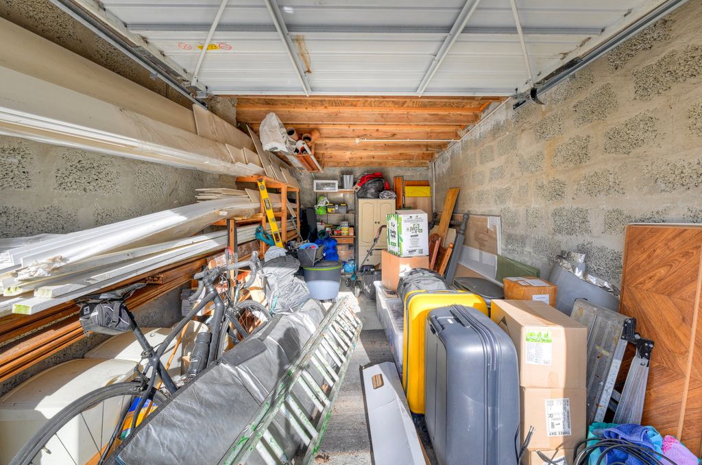 Additional image 40 of 3 bed bungalow for sale6 Roebrek, Brae, Shetland ZE2